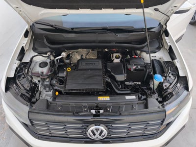 2022 Volkswagen TAOS 5 PTS COMFORTLINE 14L TA PIEL F LED RA-18