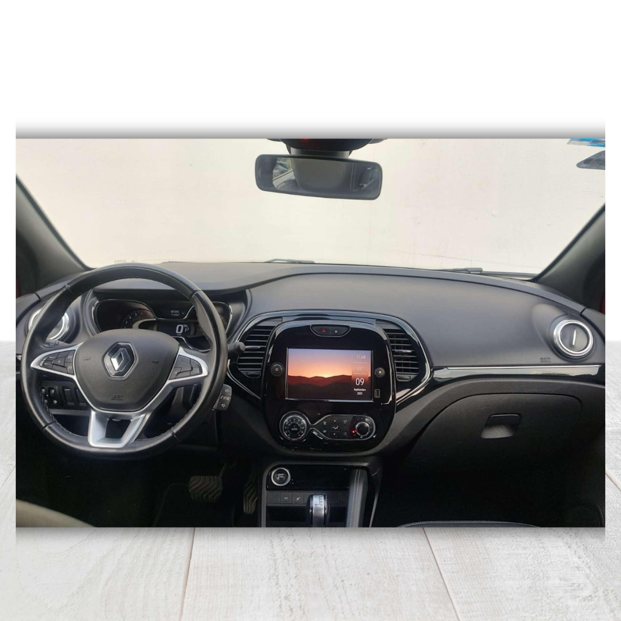 2022 RENAULT CAPTUR 5 PTS ICONIC TA PIEL GPS RA-18