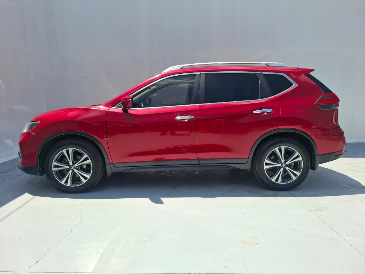 2018 Nissan X-TRAIL 5 PTS ADVANCE CVT CD QC 5 PAS RA-18