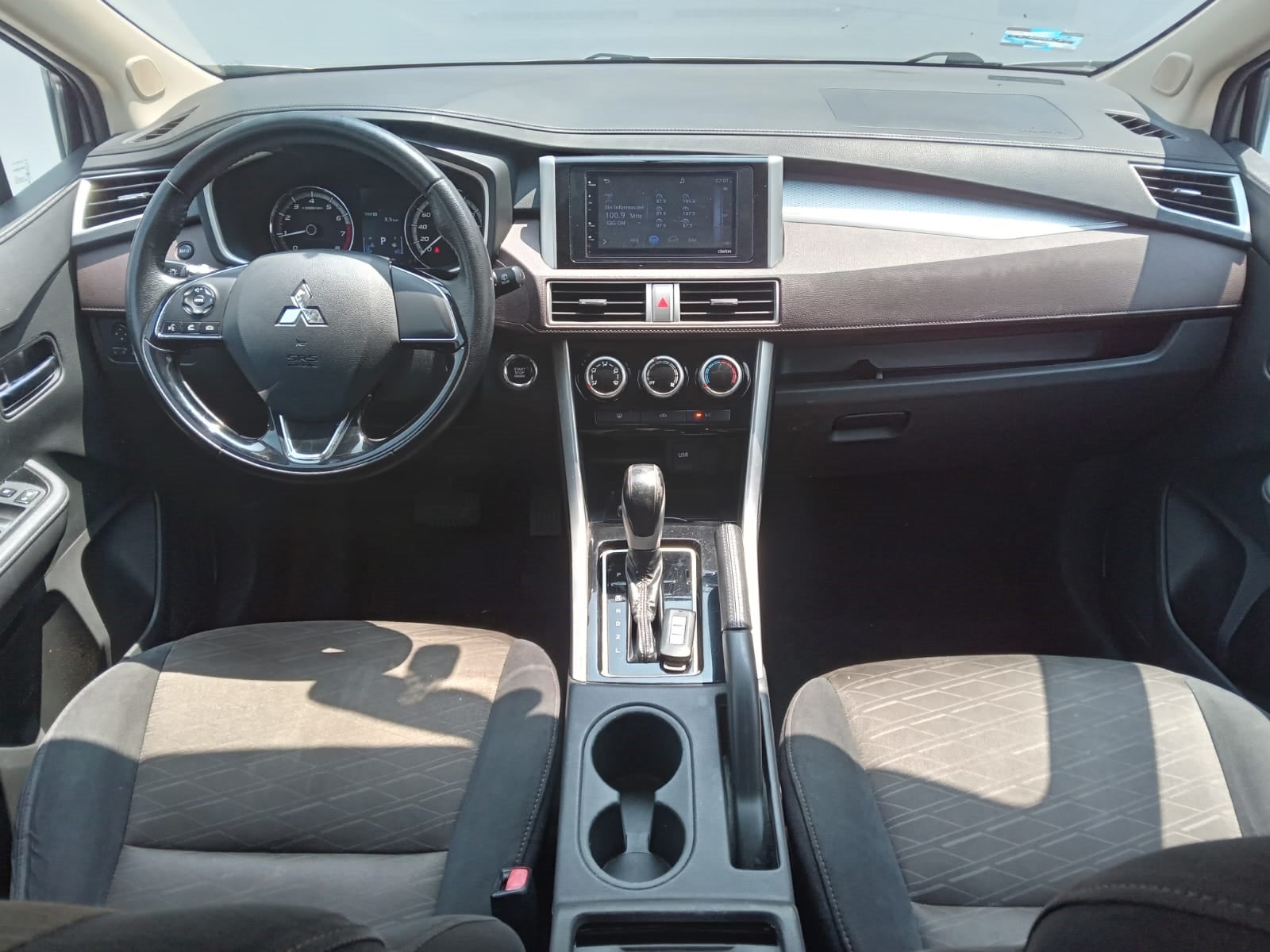 2022 Mitsubishi XPANDER CROSS 5 PTAS LIMITED AUTO 1.5 L 4 CIL