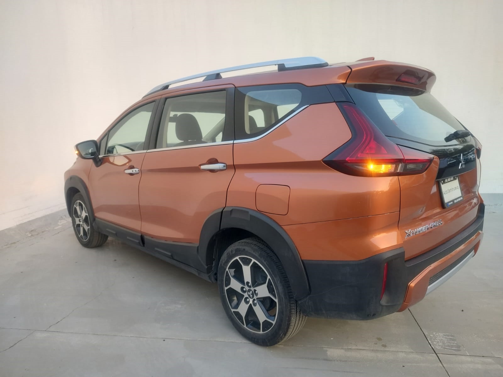 2022 Mitsubishi XPANDER CROSS 5 PTAS LIMITED AUTO 1.5 L 4 CIL