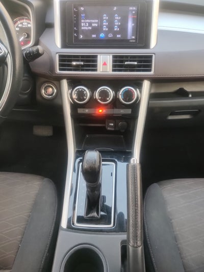 2022 Mitsubishi XPANDER CROSS 5 PTAS LIMITED AUTO 1.5 L 4 CIL