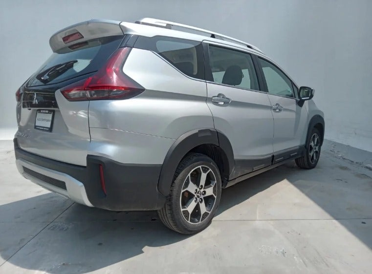 2022 Mitsubishi XPANDER CROSS 5 PTAS LIMITED AUTO 1.5 L 4 CIL