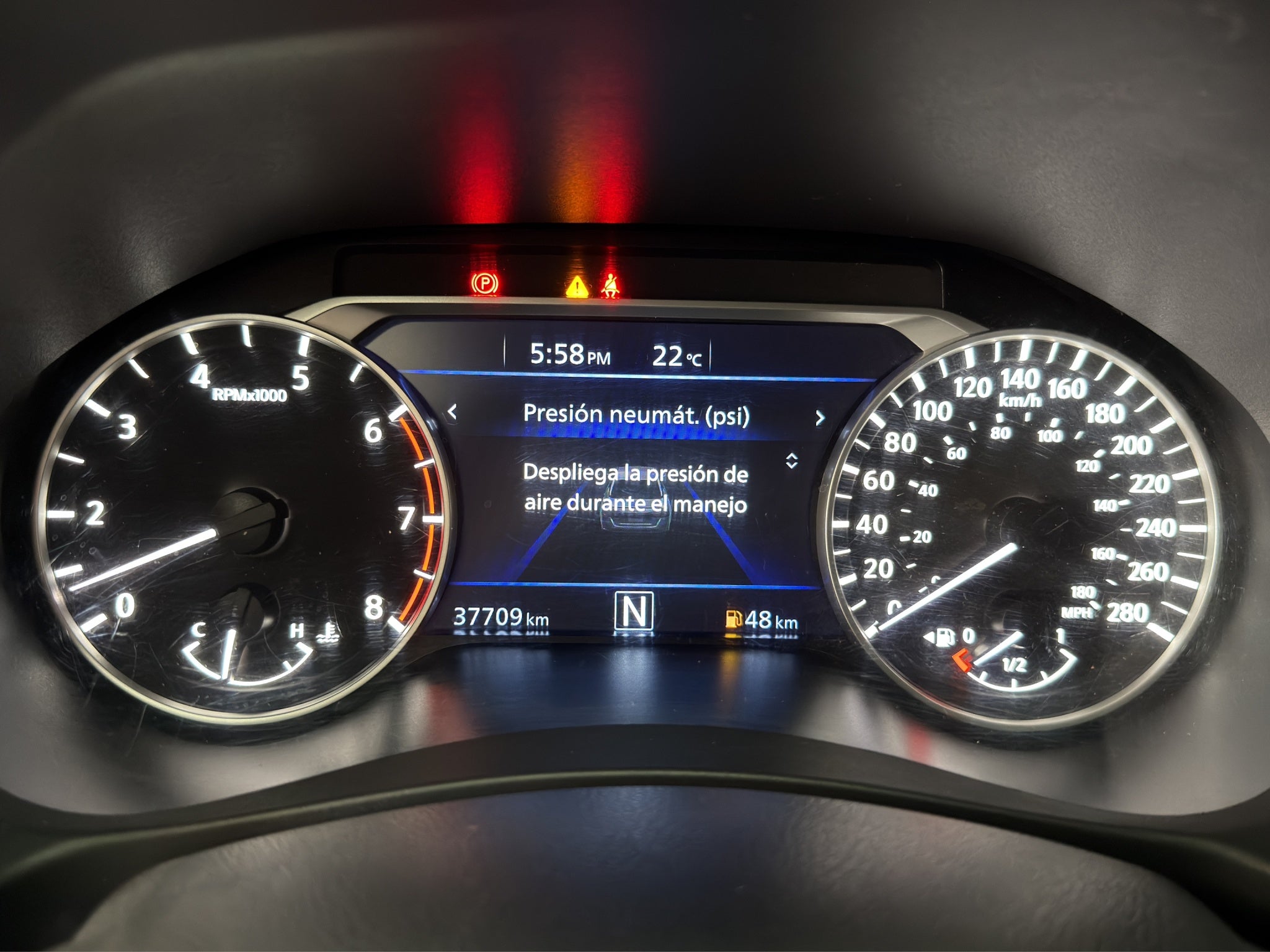 2023 Nissan Altima 4 pts. Exclusive, 2.0T, CVT, climatronic, QC, s. Bose, f. led, RA-19