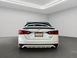 2023 Nissan Altima 4 pts. Exclusive, 2.0T, CVT, climatronic, QC, s. Bose, f. led, RA-19