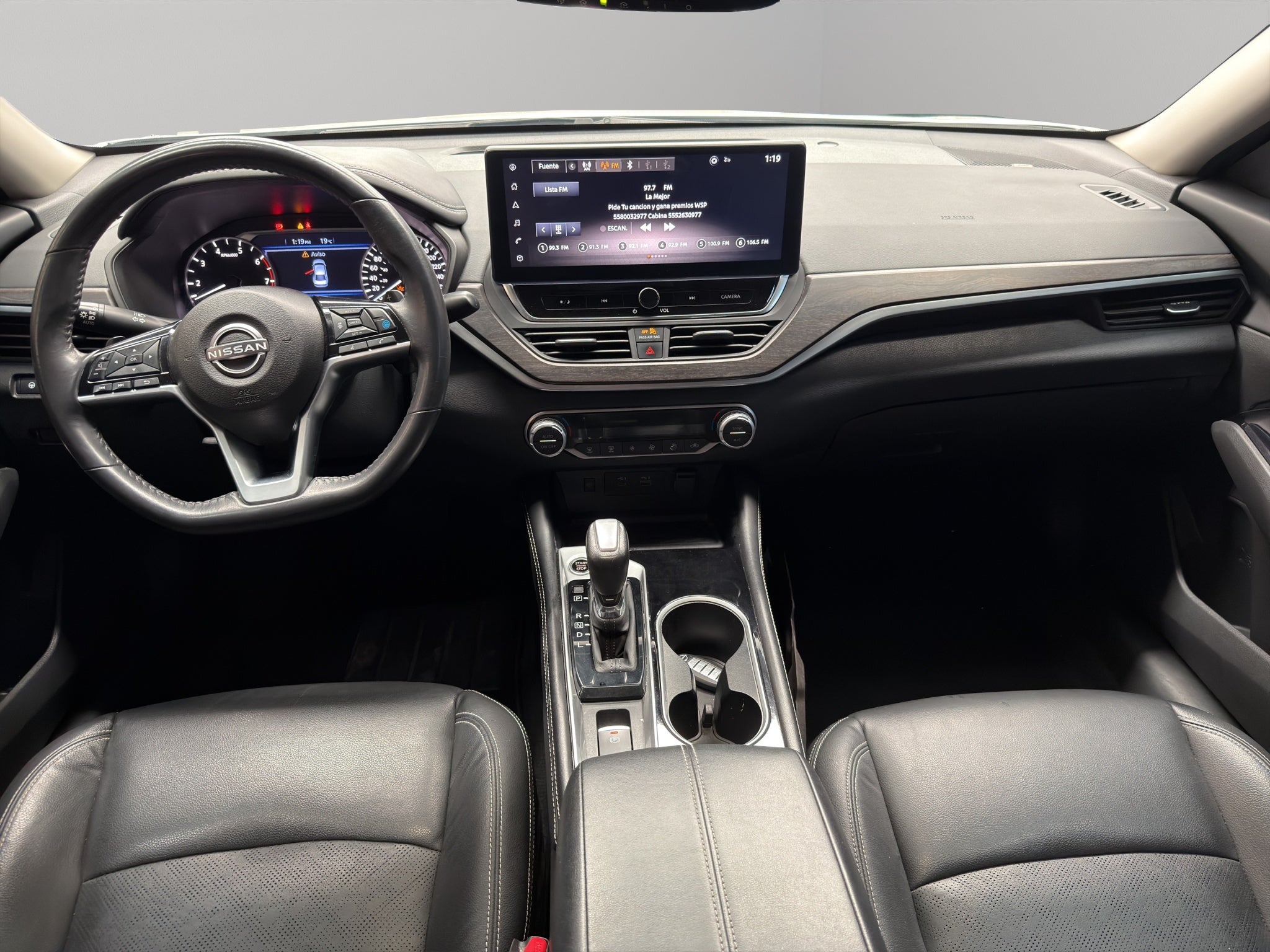 2023 Nissan Altima 4 pts. Exclusive, 2.0T, CVT, climatronic, QC, s. Bose, f. led, RA-19