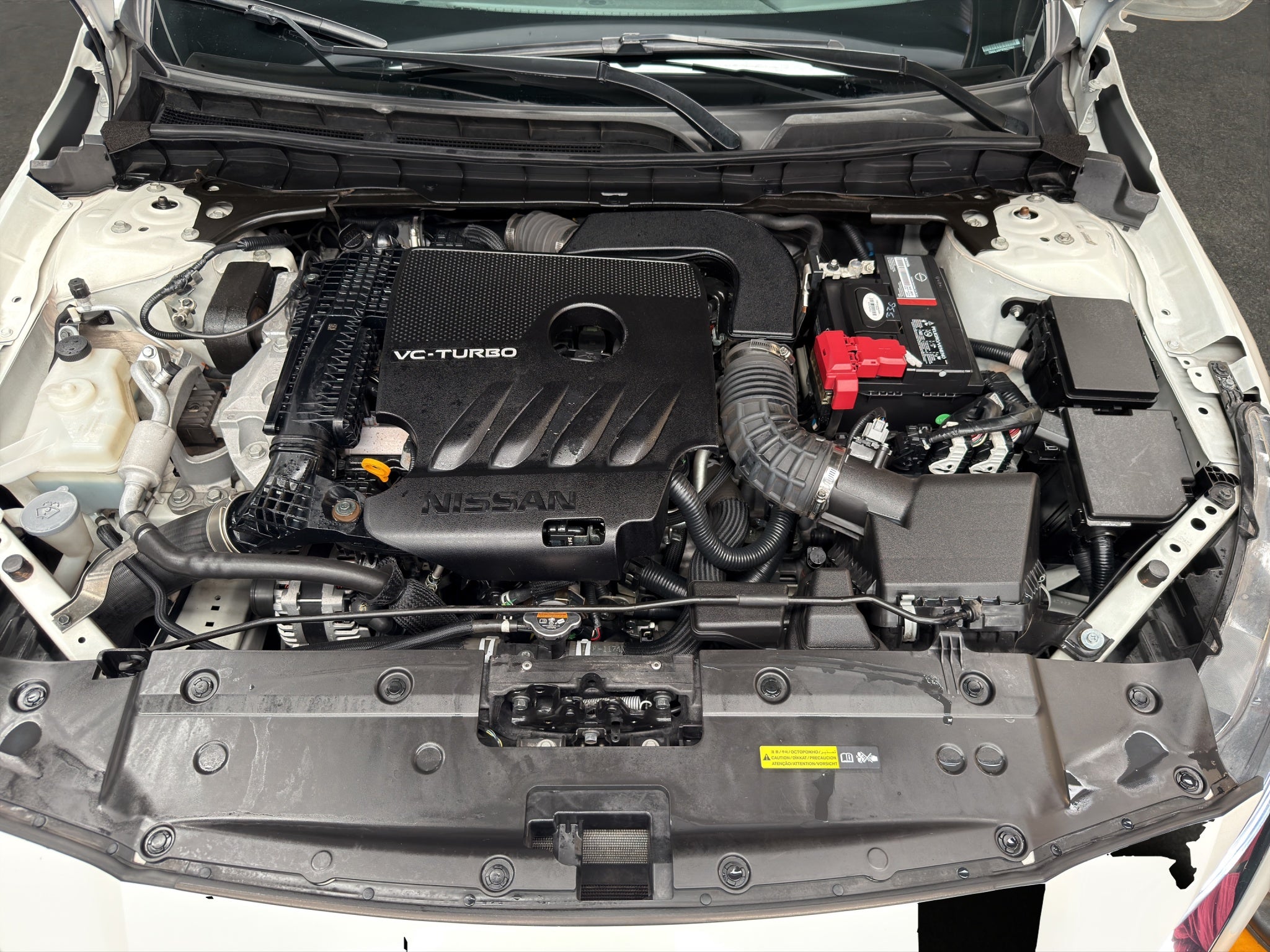 2023 Nissan Altima 4 pts. Exclusive, 2.0T, CVT, climatronic, QC, s. Bose, f. led, RA-19