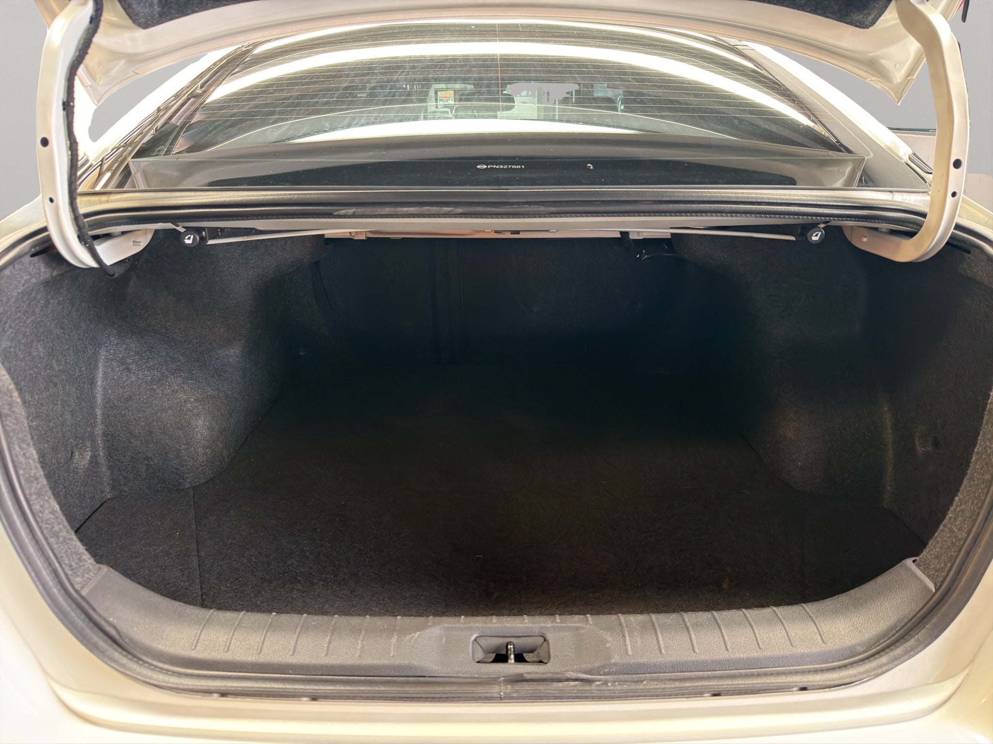 2023 Nissan Altima 4 pts. Exclusive, 2.0T, CVT, climatronic, QC, s. Bose, f. led, RA-19