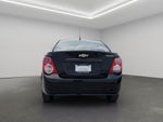 2016 Chevrolet Sonic 4 pts. LS, TM5, a/ac., VE del., R-15 (línea anterior)