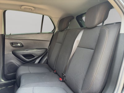 2020 Chevrolet Trax VUD 5 pts. LT, 1.8l, TA, RA-16 (línea anterior)