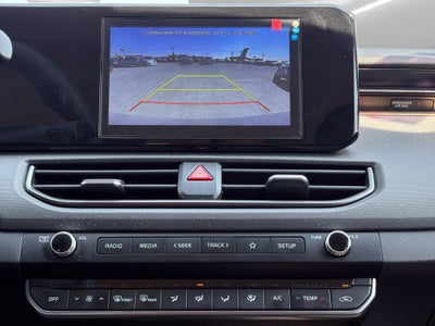 2024 Kia K3 5 pts. HB EX, 1.6l, TA, a/ac., RA-16