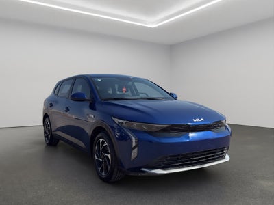 2024 Kia K3 5 pts. HB EX, 1.6l, TA, a/ac., RA-16