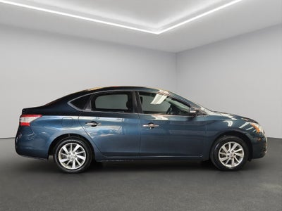 2016 Nissan Sentra 4 pts. Advance, CVT, a/ac., f. niebla, RA-16 (línea anterior)