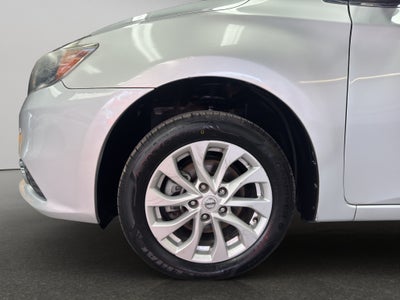 2017 Nissan Sentra 4 pts. Sense, CVT, a/ac., RA-16 (cambio de línea)