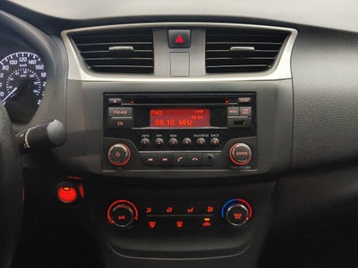 2017 Nissan Sentra 4 pts. Sense, CVT, a/ac., RA-16 (cambio de línea)