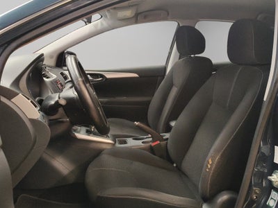 2017 Nissan Sentra 4 pts. Sense, CVT, a/ac., RA-16 (cambio de línea)