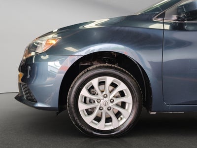 2017 Nissan Sentra 4 pts. Sense, CVT, a/ac., RA-16 (cambio de línea)