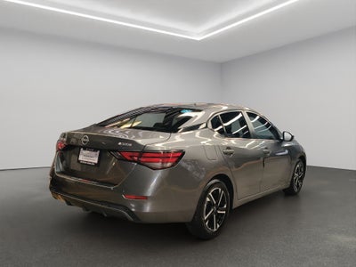 2024 Nissan Sentra 4 pts. Advance, CVT, a/ac., f. niebla, RA-16