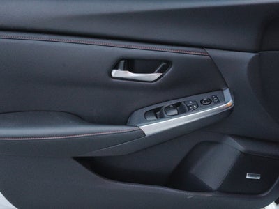 2024 Nissan Sentra 4 pts. SR, TA, a/ac., QC, s. Bose, f. led, RA-18