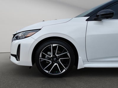 2024 Nissan Sentra 4 pts. SR, TA, a/ac., QC, s. Bose, f. led, RA-18