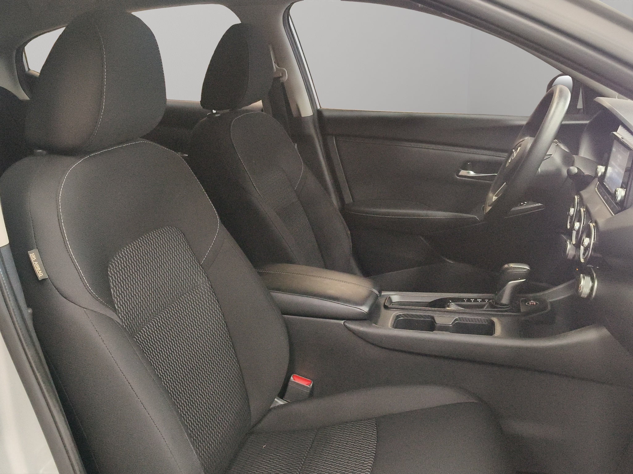 2023 Nissan Sentra 4 pts. Sense, CVT, a/ac., RA-16