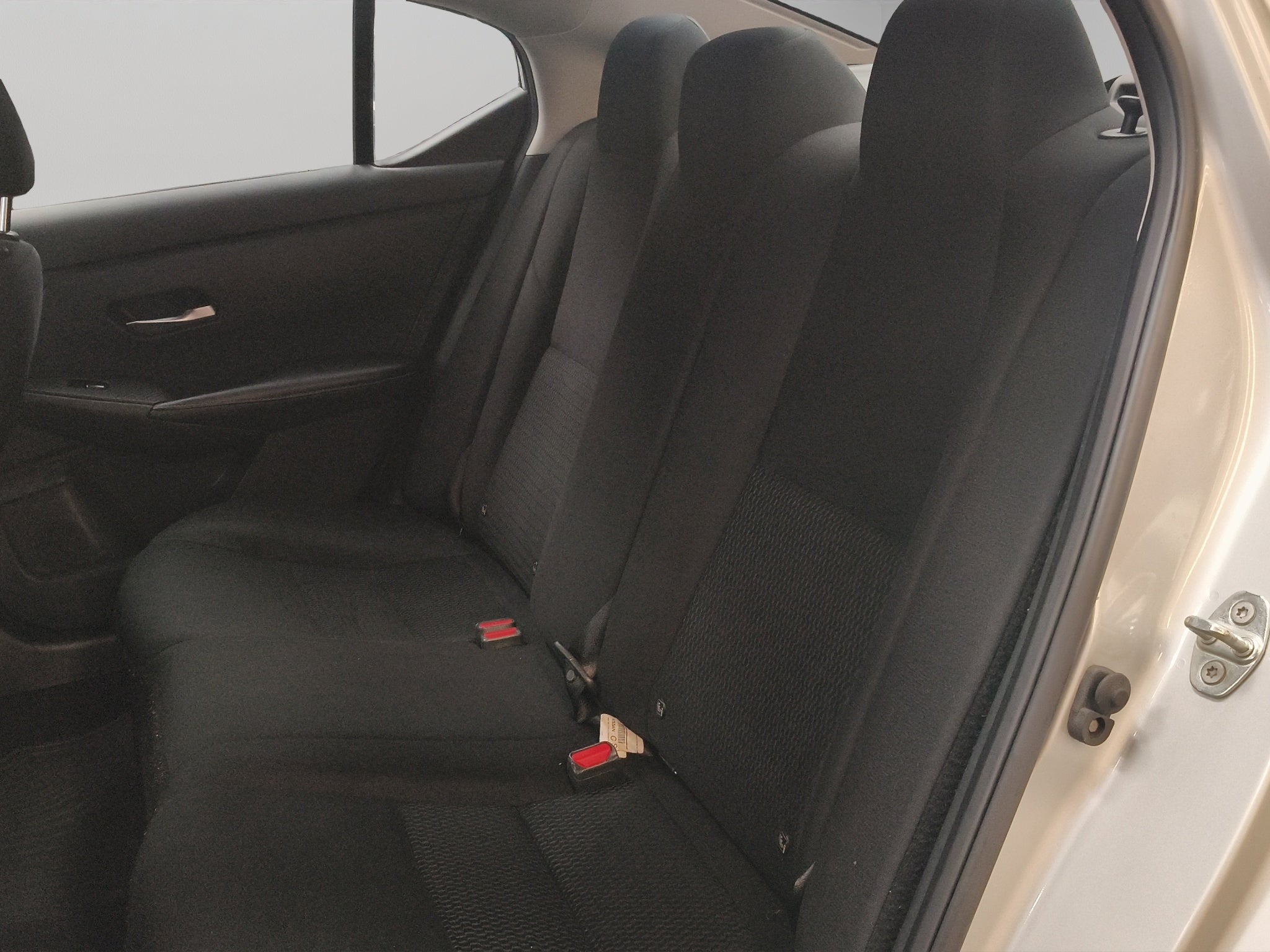 2023 Nissan Sentra 4 pts. Sense, CVT, a/ac., RA-16