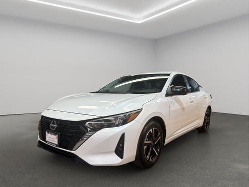2024 Nissan Sentra 4 pts. Advance, TM6, a/ac., f. niebla, RA-16