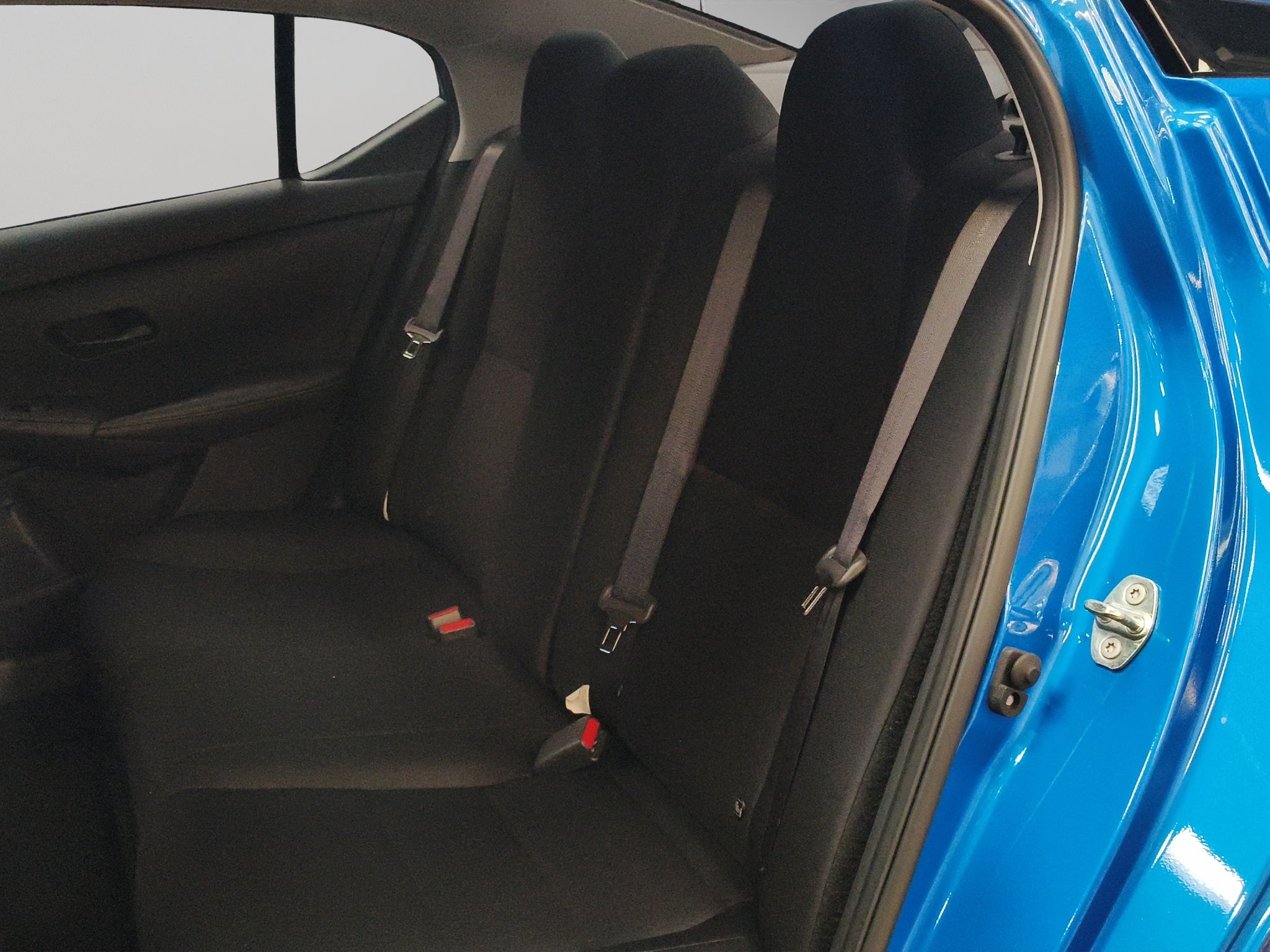 2024 Nissan Sentra 4 pts. Sense, TM6, a/ac., RA-16