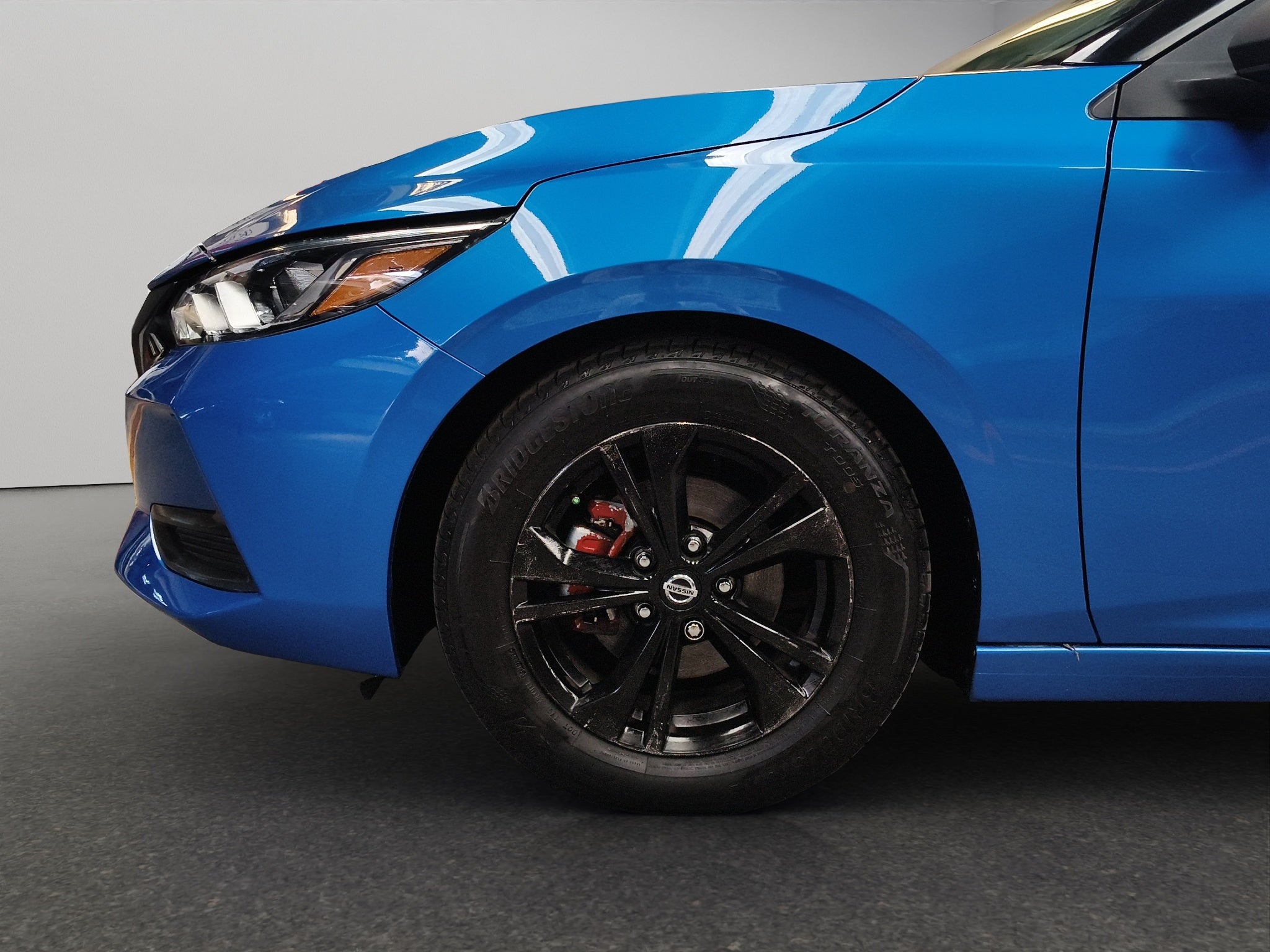 2023 Nissan Sentra 4 pts. Sense, CVT, a/ac., RA-16