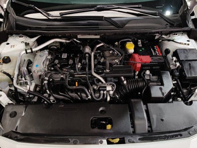 2022 Nissan Sentra 4 pts. Advance, TM6, a/ac., f. niebla, RA-16