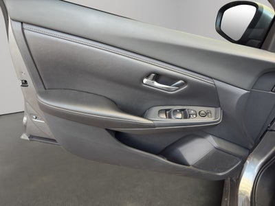 2023 Nissan Sentra 4 pts. Advance, CVT, a/ac., f. niebla, RA-16