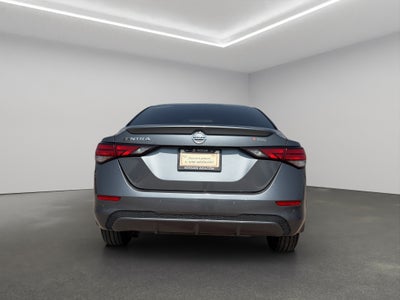 2023 Nissan Sentra 4 pts. Advance, CVT, a/ac., f. niebla, RA-16