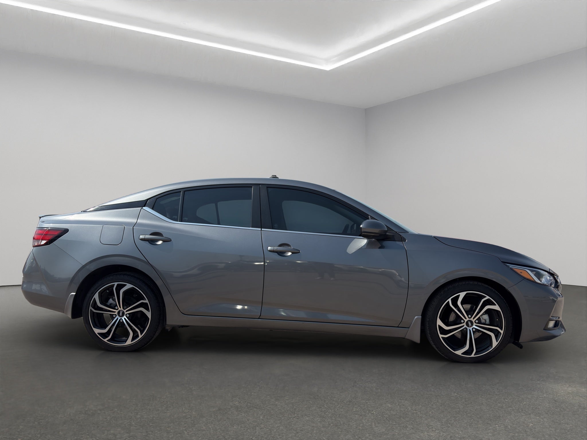 2023 Nissan Sentra 4 pts. Advance, CVT, a/ac., f. niebla, RA-16