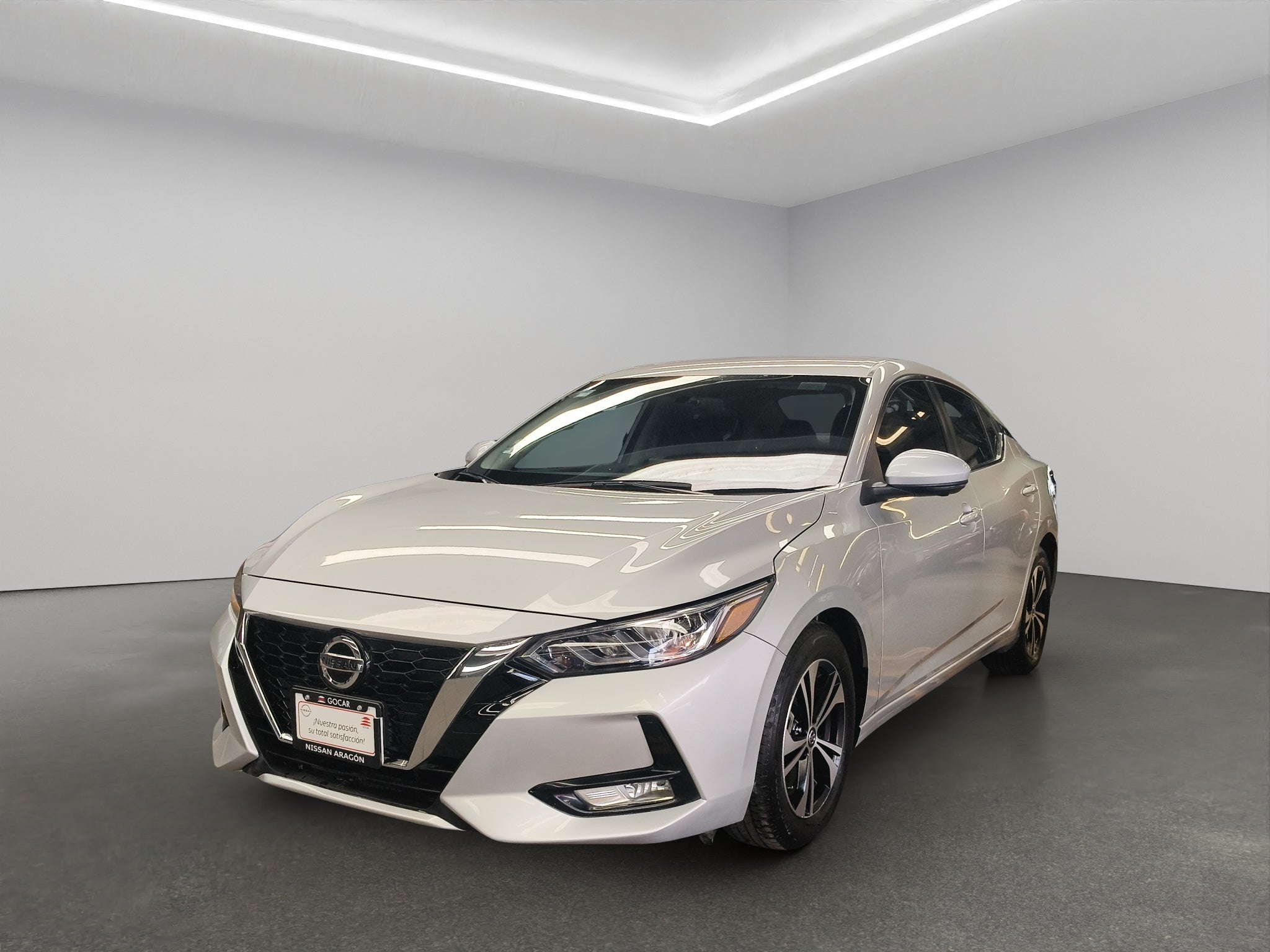 2023 Nissan Sentra 4 pts. Advance, CVT, a/ac., f. niebla, RA-16