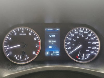 2023 Nissan Sentra 4 pts. Advance, CVT, a/ac., f. niebla, RA-16