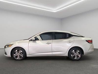 2023 Nissan Sentra 4 pts. Advance, CVT, a/ac., f. niebla, RA-16