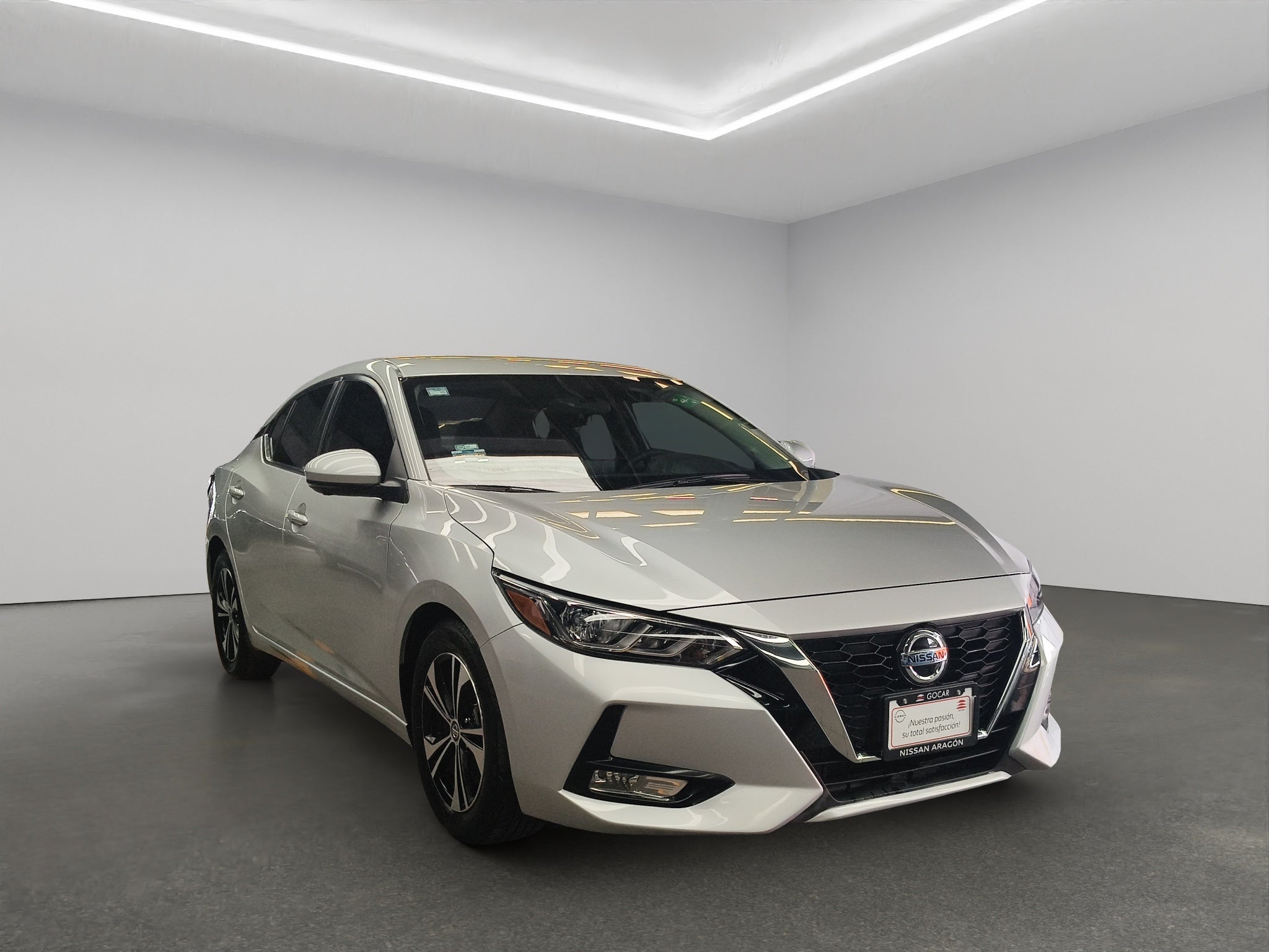 2023 Nissan Sentra 4 pts. Advance, CVT, a/ac., f. niebla, RA-16