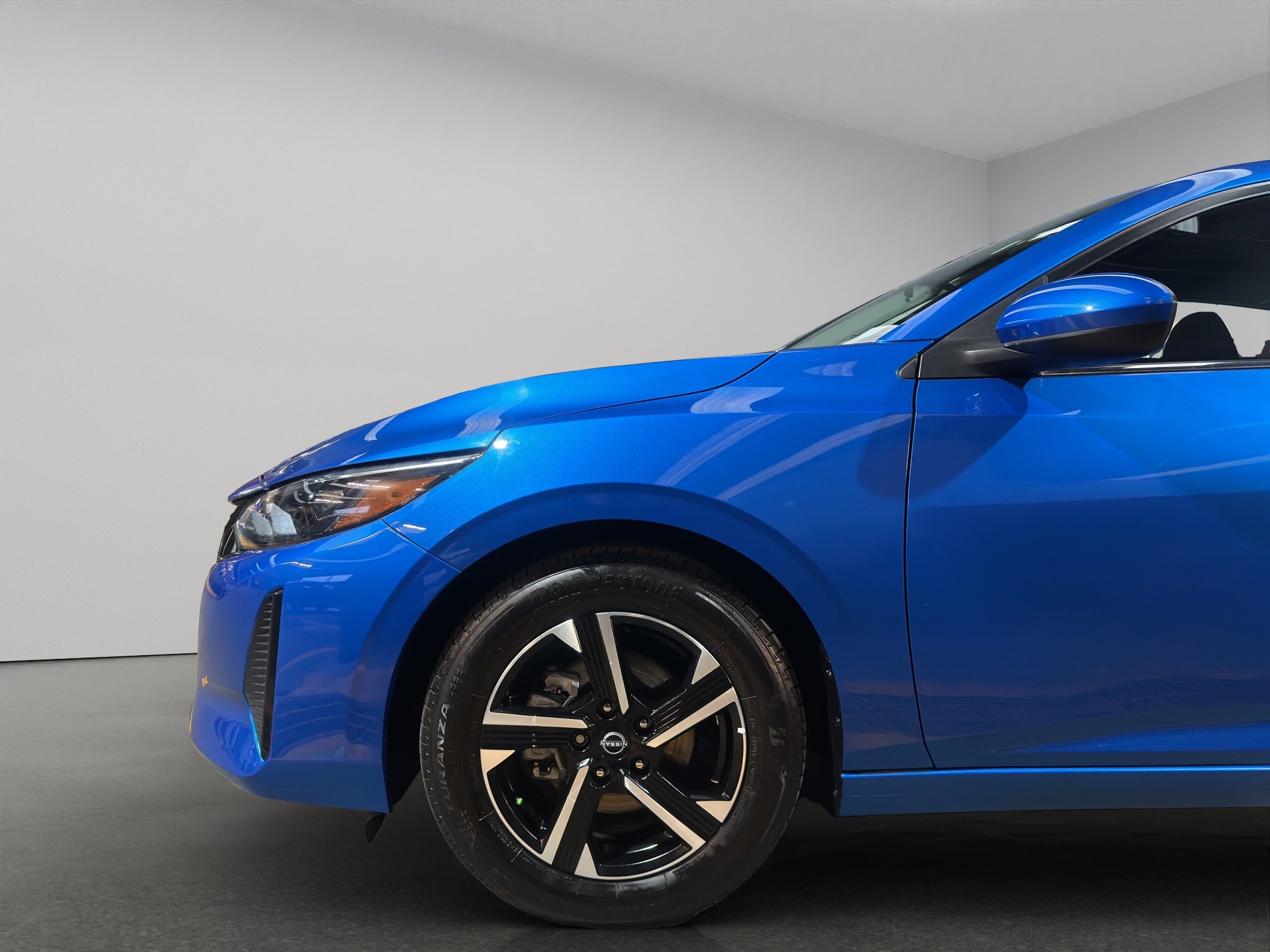 2024 Nissan Sentra 4 pts. Sense, CVT, a/ac., RA-16