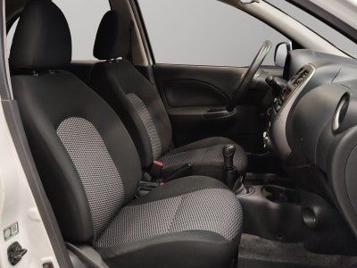 2020 Nissan March 5 pts. HB Sense, TM5, a/ac., CD, Bluetooth, R-14 (línea anterior)