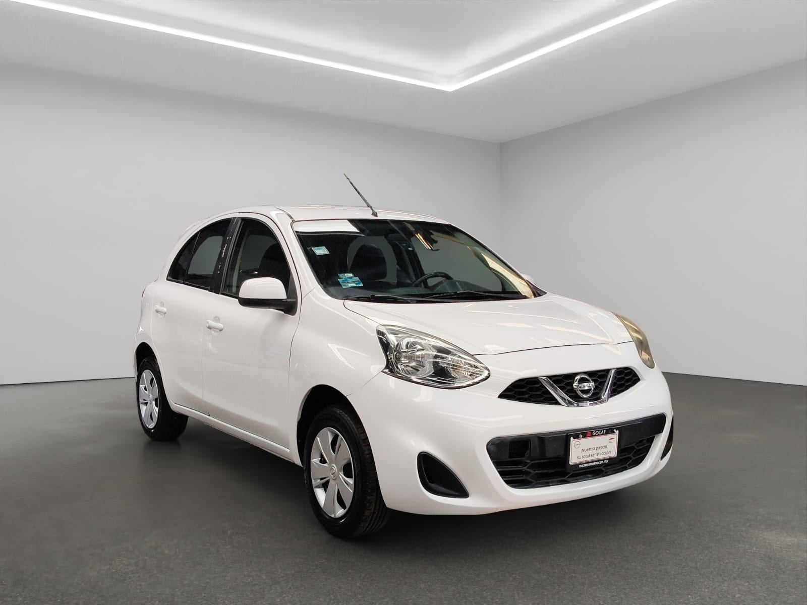 2020 Nissan March 5 pts. HB Sense, TM5, a/ac., CD, Bluetooth, R-14 (línea anterior)
