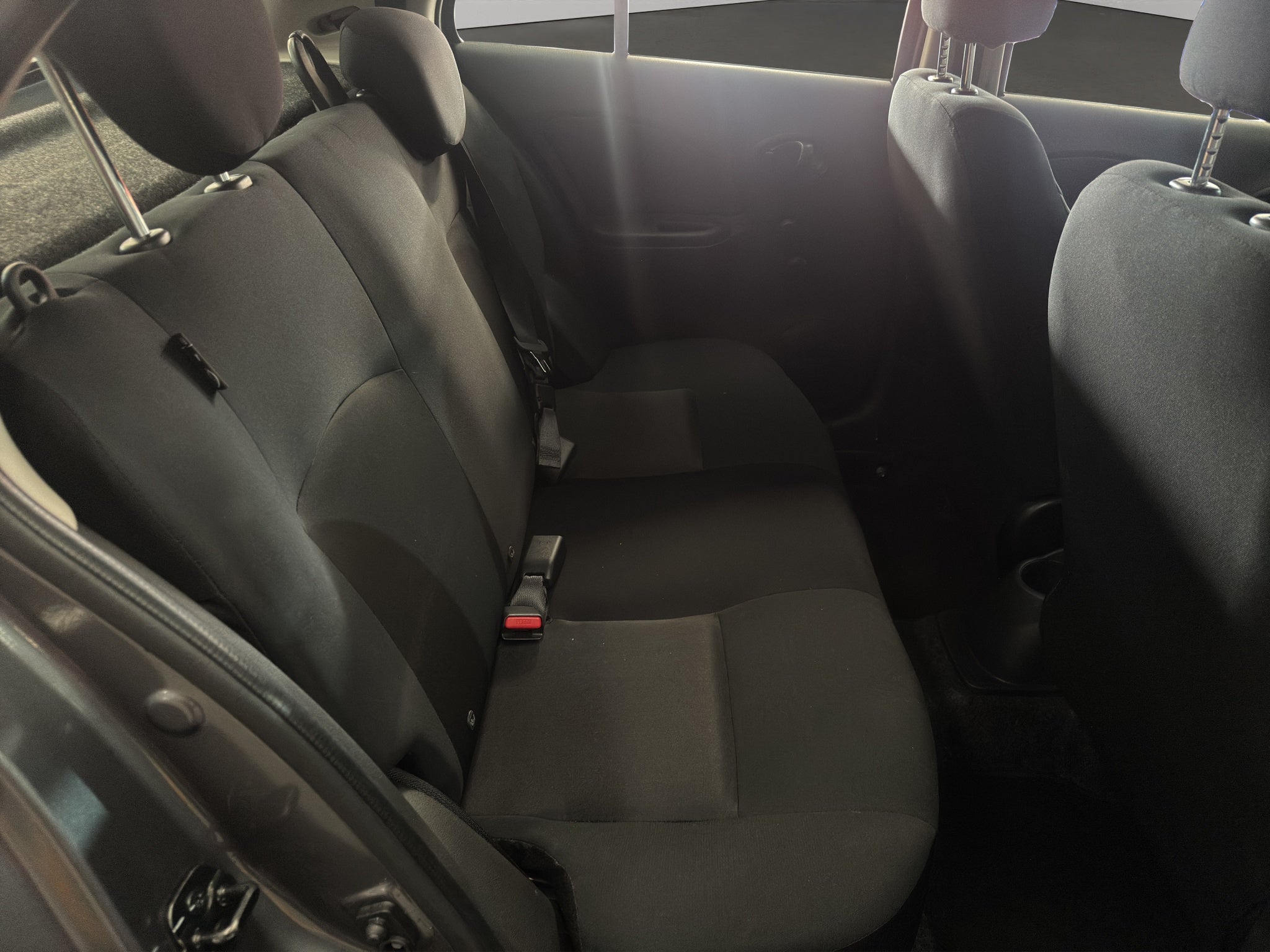 2024 Nissan March 5 pts. HB Sense, TM5, a/ac., R-14