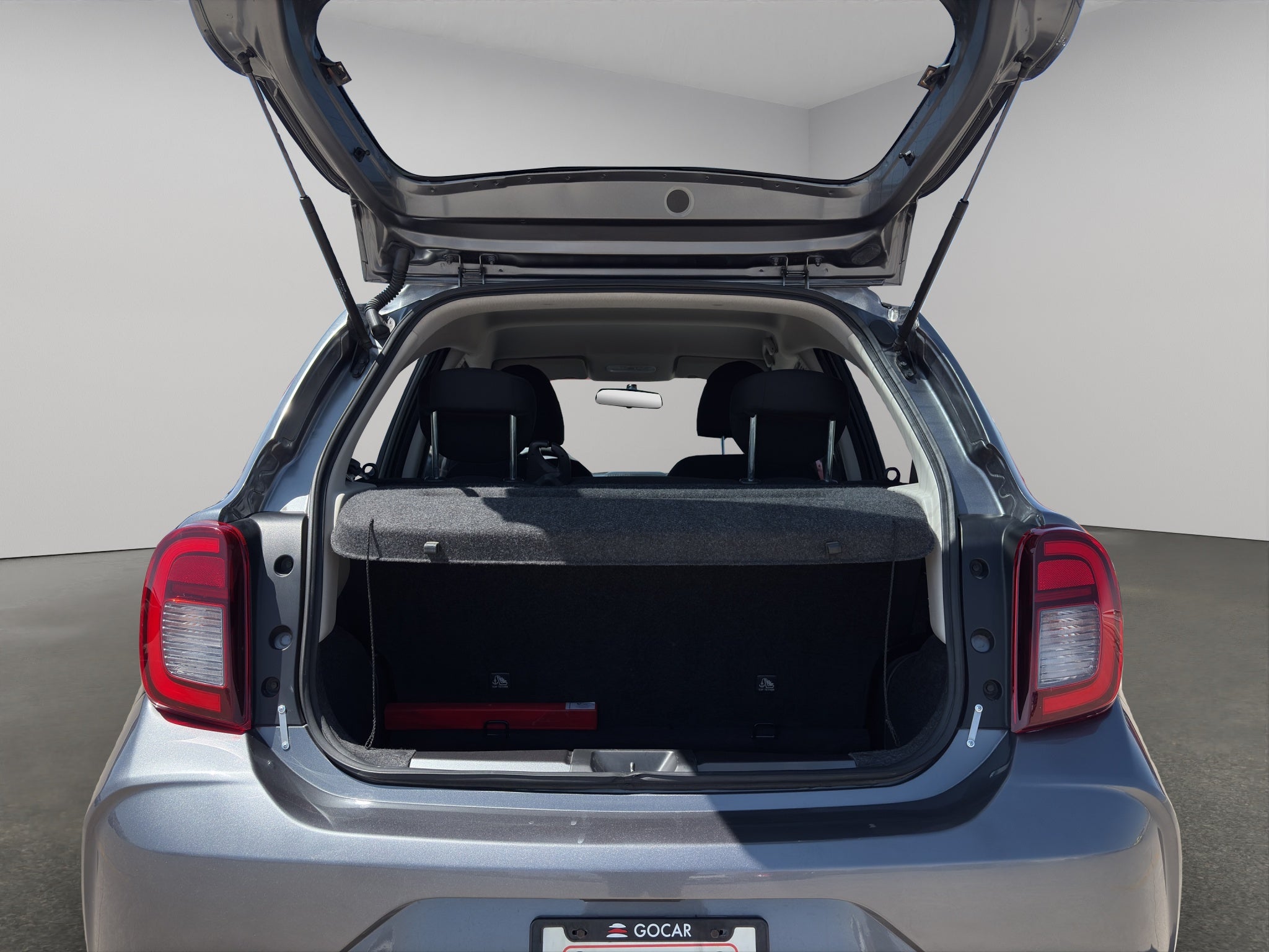 2024 Nissan March 5 pts. HB Sense, TA, a/ac., R-14