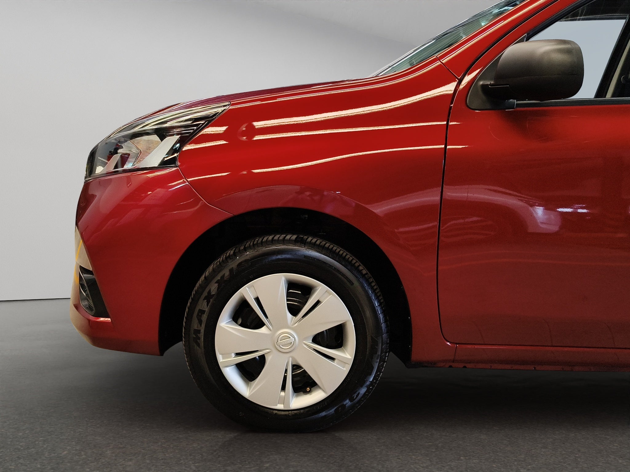 2025 Nissan March 5 pts. HB Sense, TM5, a/ac., R-14