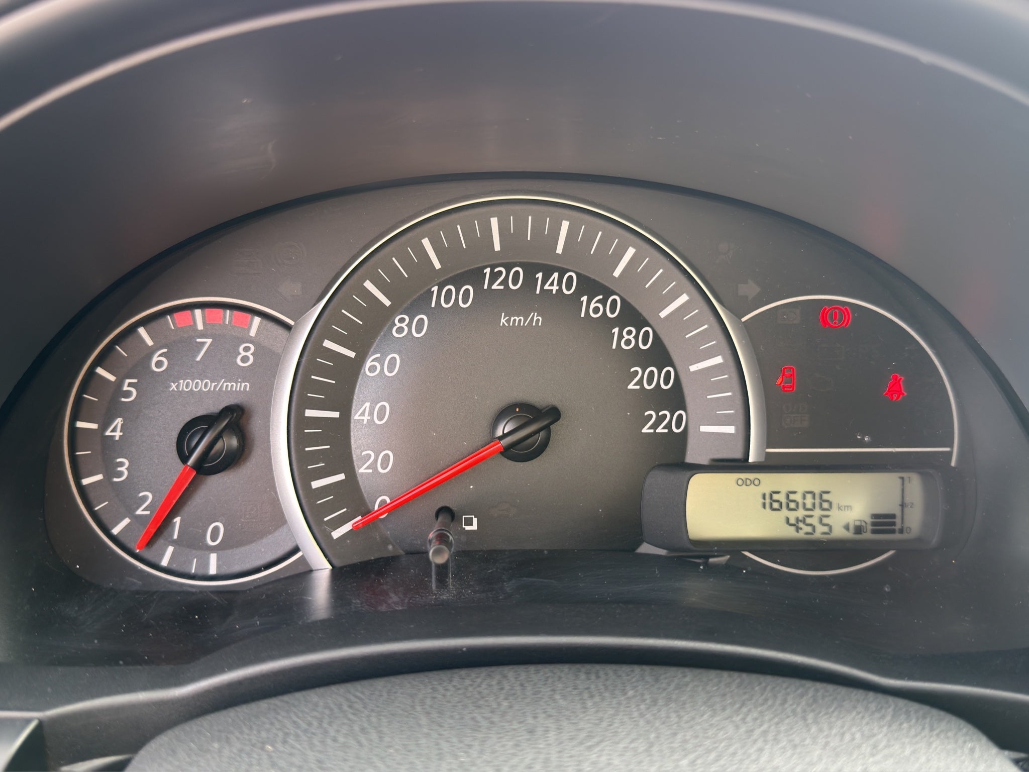 2023 Nissan March 5 pts. HB Sense, TM5, a/ac., R-14