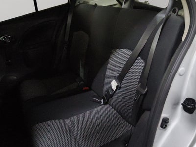 2021 Nissan March 5 pts. HB, Sense, TA, a/ac.,R-14(cambio de línea)