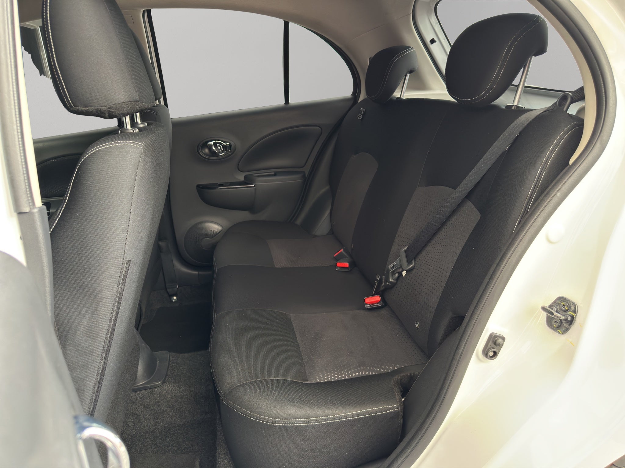 2024 Nissan March 5 pts. HB Exclusive, TM5, a/ac. Aut., VE, RA-16