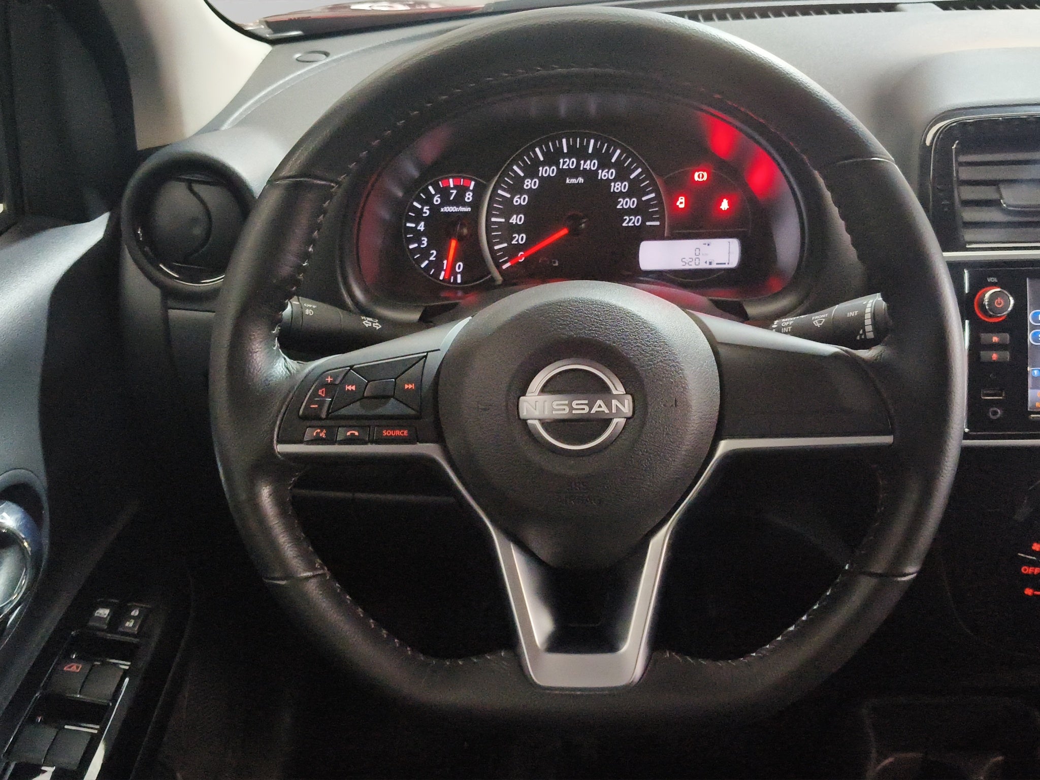 2024 Nissan March 5 pts. HB Exclusive, TM5, a/ac. Aut., VE, RA-16