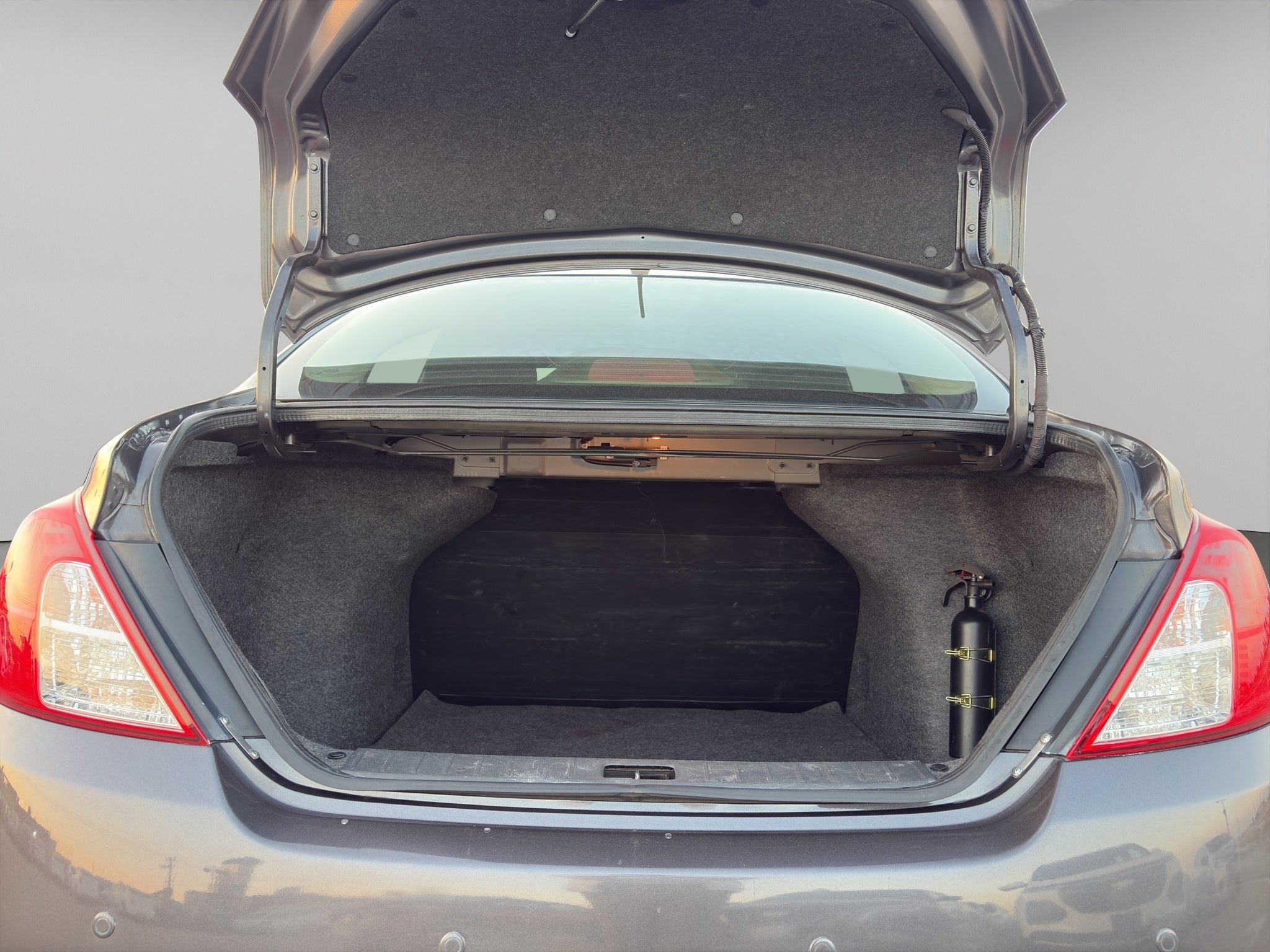 2018 Nissan Versa 4 pts. Sense, TA, a/ac., VE