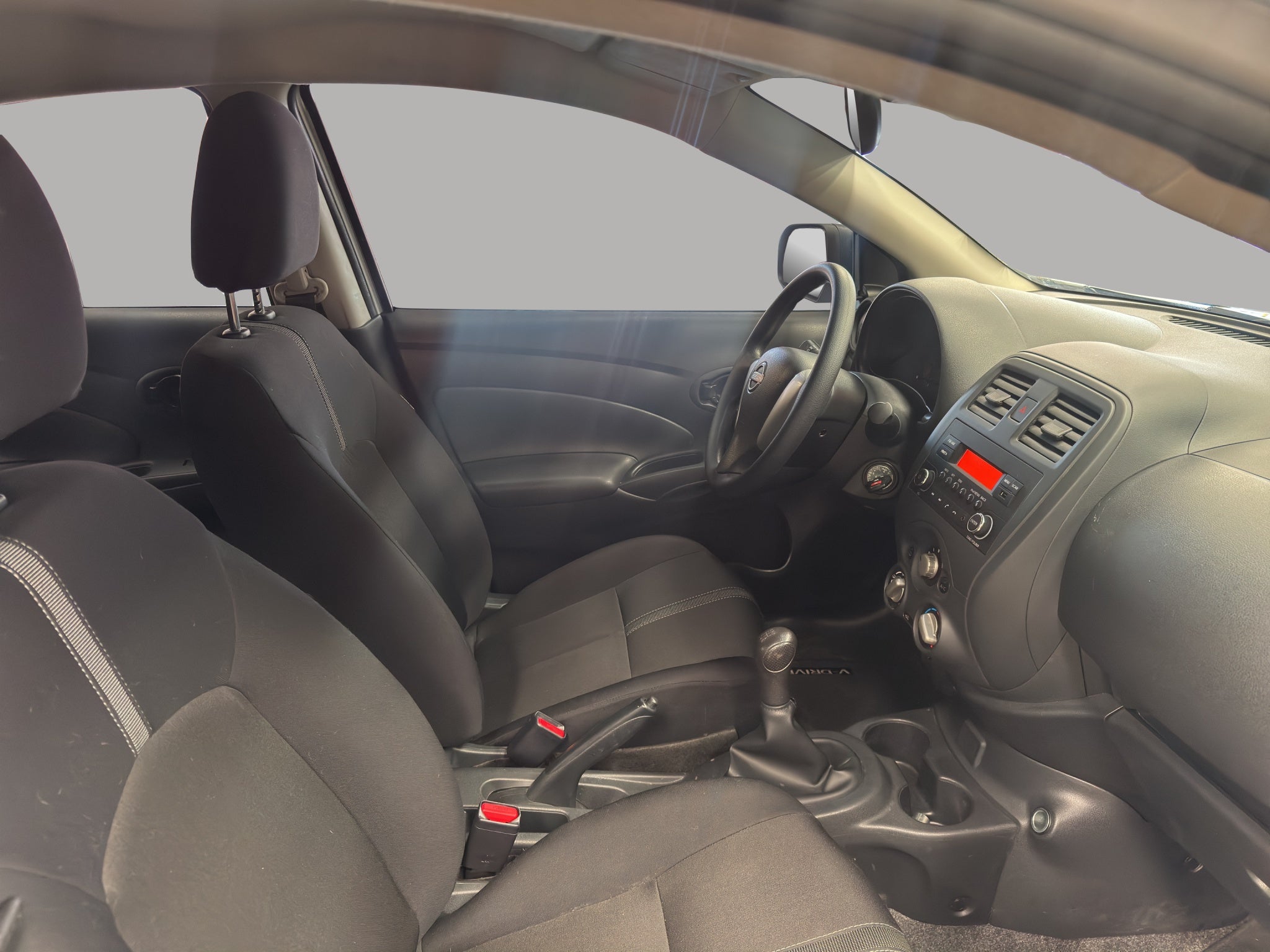 2024 Nissan V-Drive 4 pts. TM5, a/ac., VE, audio, RA-15