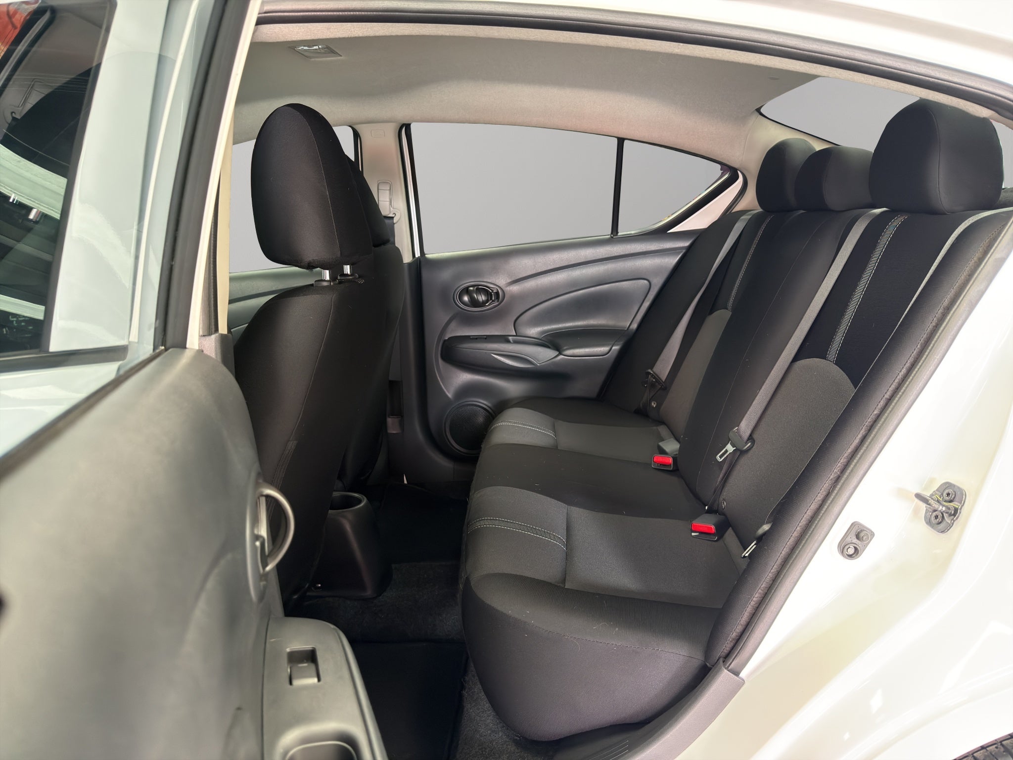2025 Nissan V-Drive 4 pts. TM5, a/ac., VE, audio, RA-15